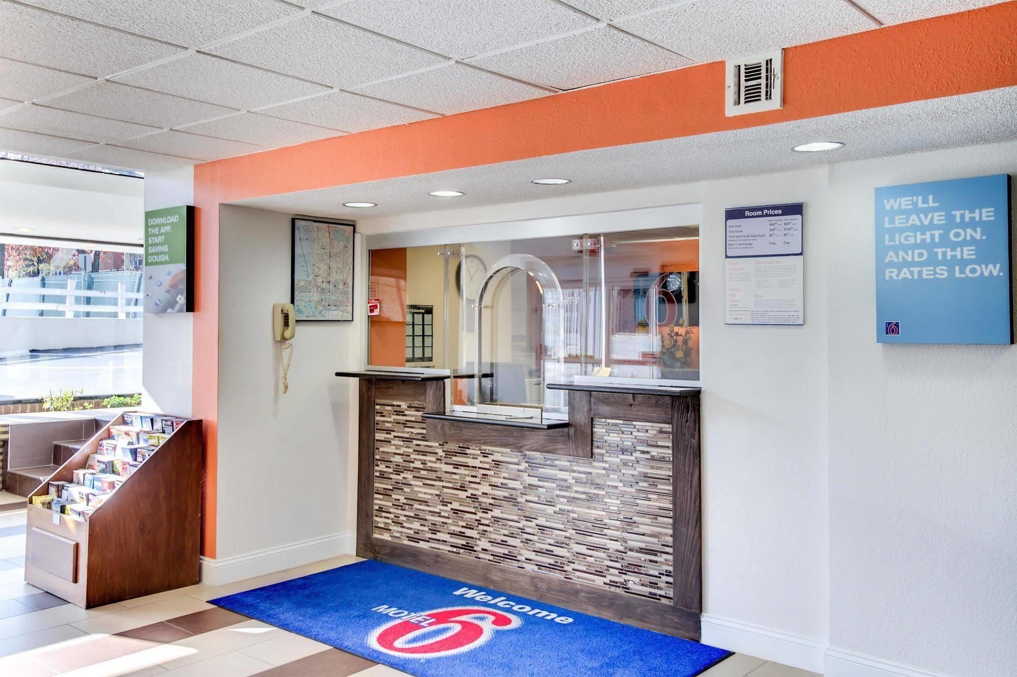 Motel 6-Washington, Dc Εξωτερικό φωτογραφία